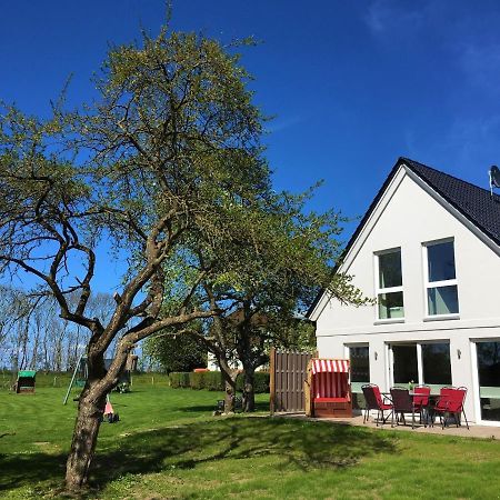 Ferienhaus Sommerbrise, Hof Zur Sonnenseite Fehmarn, 4 Sterne Extérieur photo